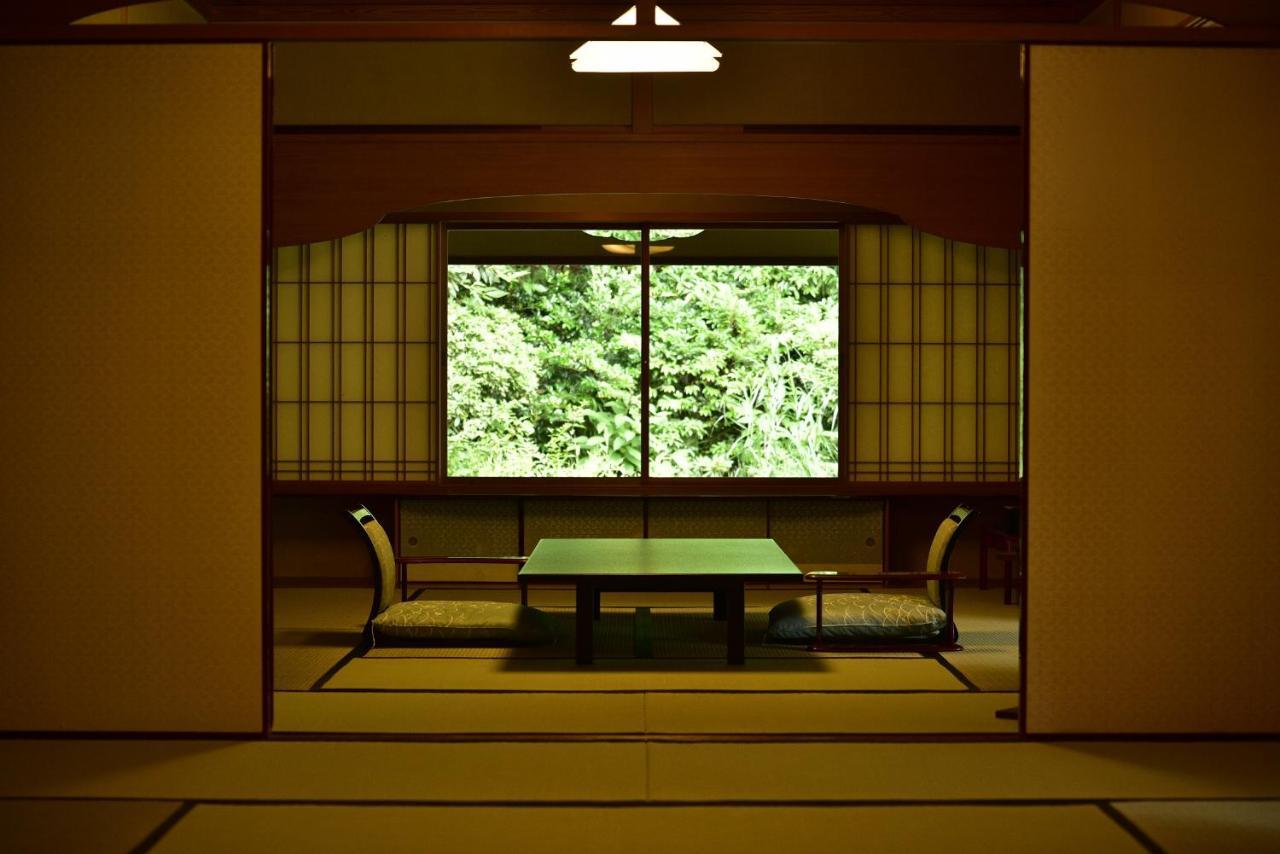 Sanyo-So Hotel Izunokuni Buitenkant foto