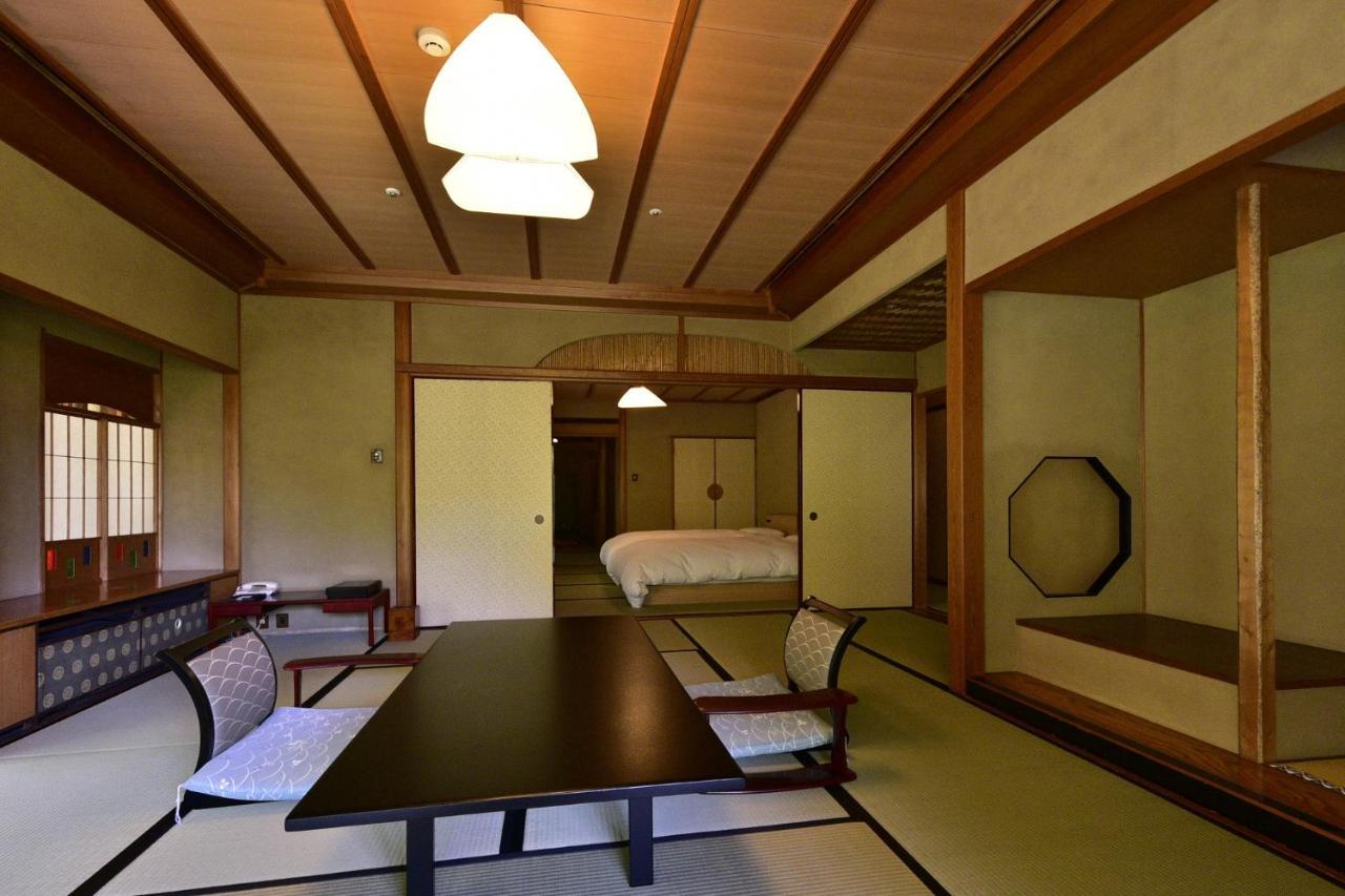 Sanyo-So Hotel Izunokuni Buitenkant foto